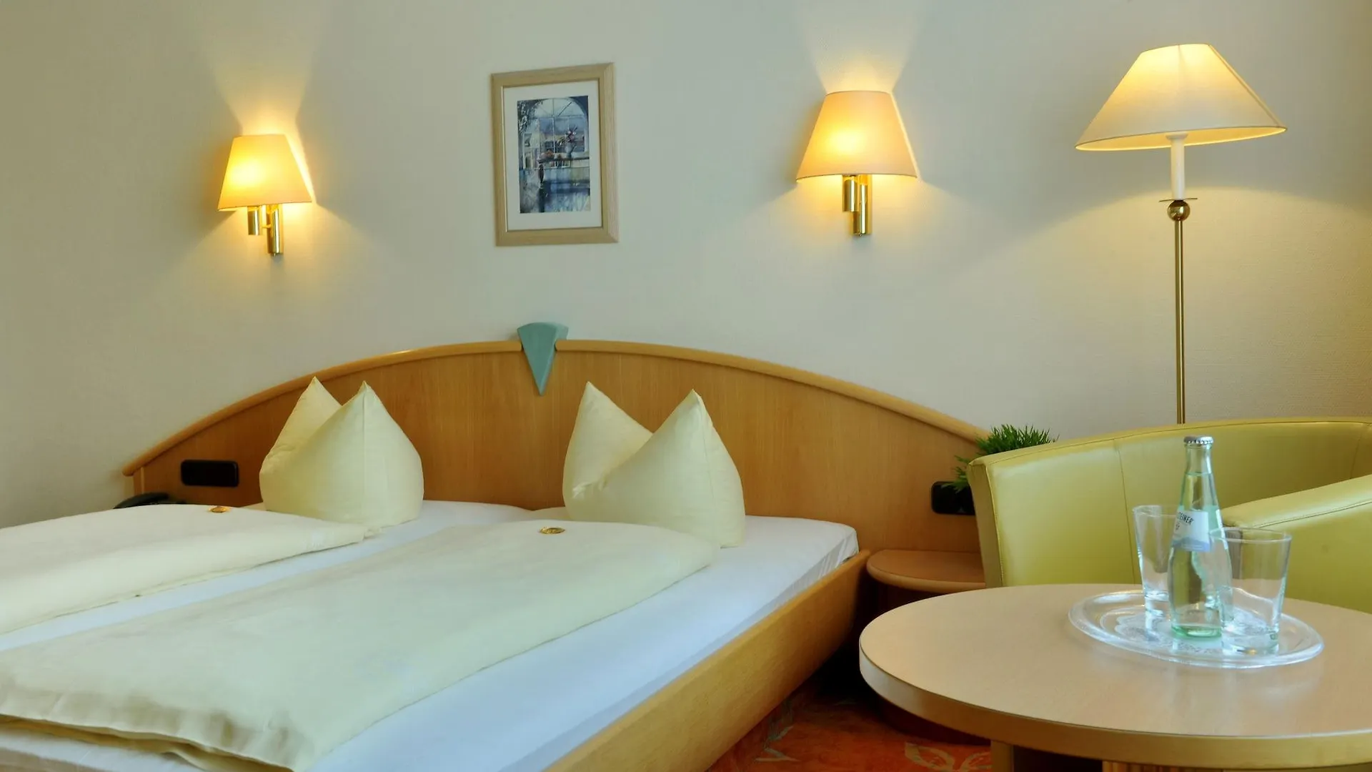 Hotel Stadt Muenchen Dusseldorf Germany