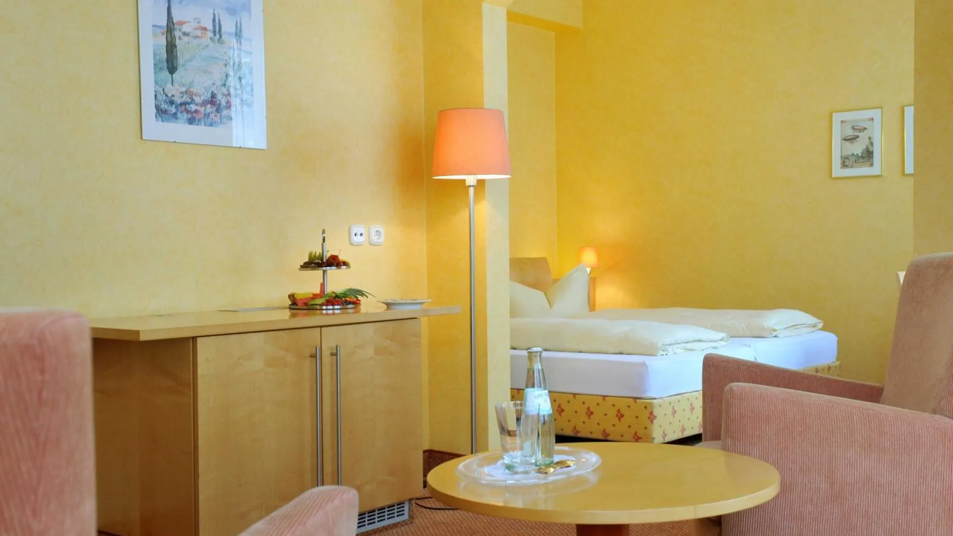 Hotel Stadt Muenchen Dusseldorf 4*,